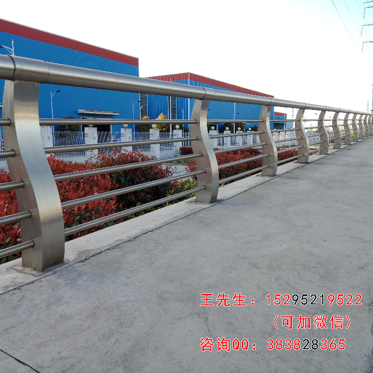 Poteaux en acier inoxydable en cascade pour le pont des ressources renouvelables de Taizhou