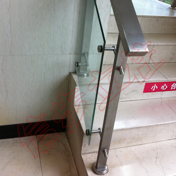 Construction de poteaux en acier inoxydable par étape travaux de garde - corps en acier inoxydable de couloir de succursale de banque de construction de Taizhou